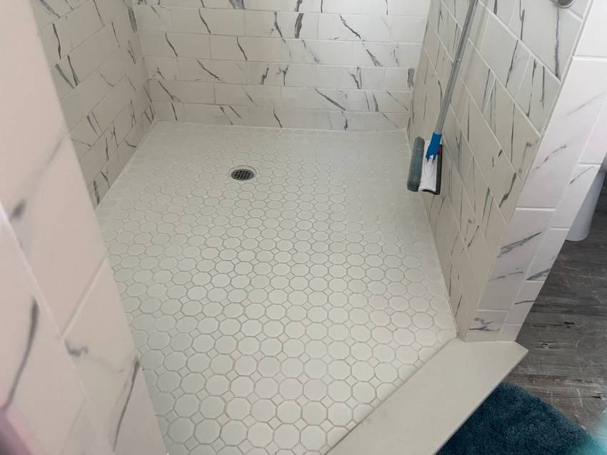 2408 Crooked Stick Drive a Winter Haven, FL Mobile or Manufactured Home for Sale